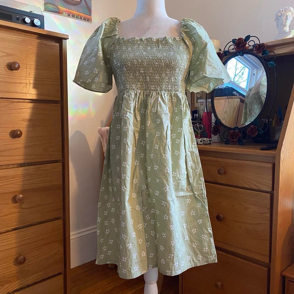 Light Green Floral Midi Peasant Babydoll Dress